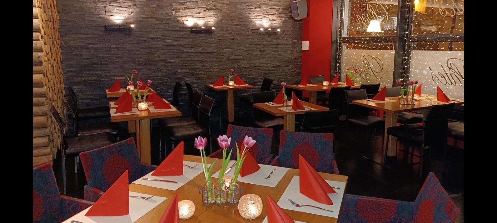 Hotel-Restaurant Le Lion D'Or 波朗特吕 外观 照片