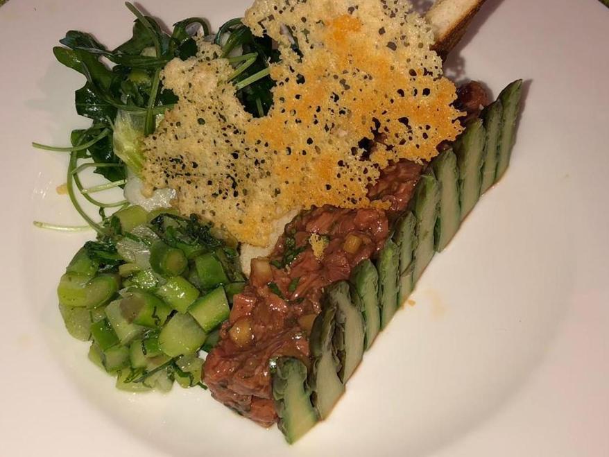 Hotel-Restaurant Le Lion D'Or 波朗特吕 外观 照片