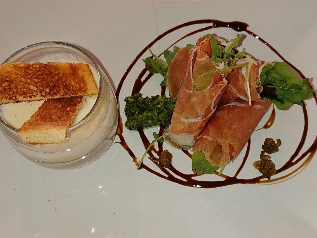 Hotel-Restaurant Le Lion D'Or 波朗特吕 外观 照片